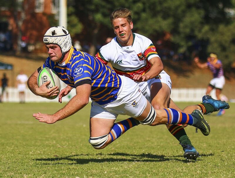 Kloof se Blou Tornado waai sterk teen Affies