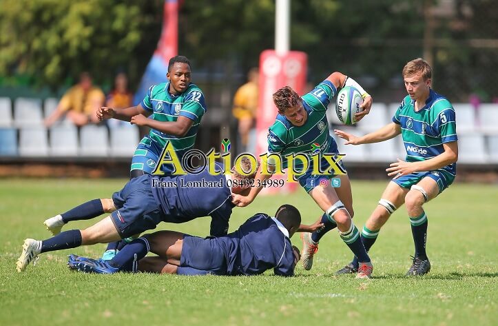 Bloues verras St Alban’s, terwyl Edwards en Balfour baljaar vir Jansies