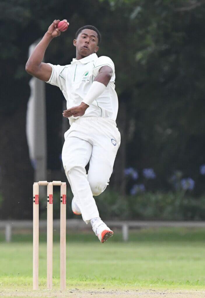 Jacobs and Kweyama makes use of the overcast conditions
