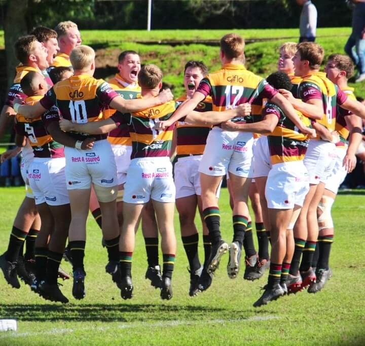 Unbeaten Paarl Gim dominates visiting Wynberg